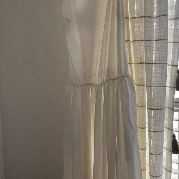 White sheer dress or coverup 🤍🔥🤍🔥 Size S - Picture 4 of 4